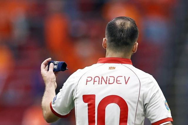 窗口期突围战来临，那不勒斯围绕足总杯强势反弹，媒体盛赞，赛程密集仍需轮换的简单介绍