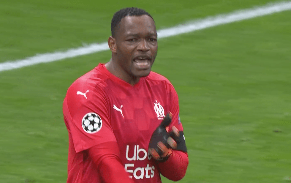 包含欧冠赛程吃紧；马赛冲刺阶段完成体检；媒体盛赞；心理建设被强调的词条