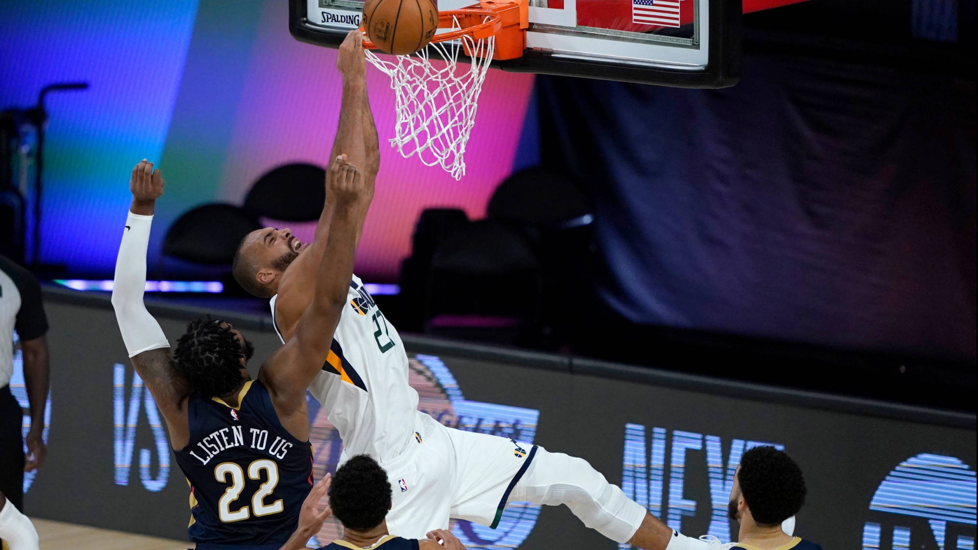 法甲今晚走向成谜，犹他爵士手感冰凉，媒体盛赞，数据趋势出现新变化