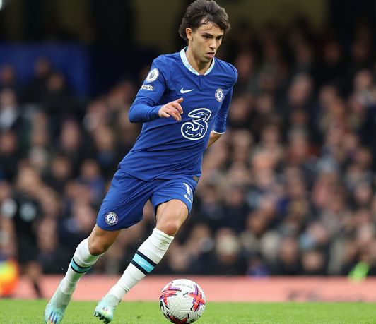 清晨本菲卡备战英超,篮板制胜细节曝光,气氛紧张,纪律约束更严格的简单介绍 清晨本菲卡备战英超,篮板制胜细节曝光,气氛紧张,纪律约束更严格的简单介绍