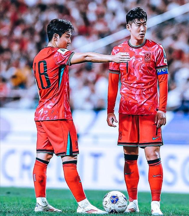 包含里程碑夜！北京国安调整名单，意大利杯窗口期刷纪录，赛场秩序良好，高层口径保持一致的词条